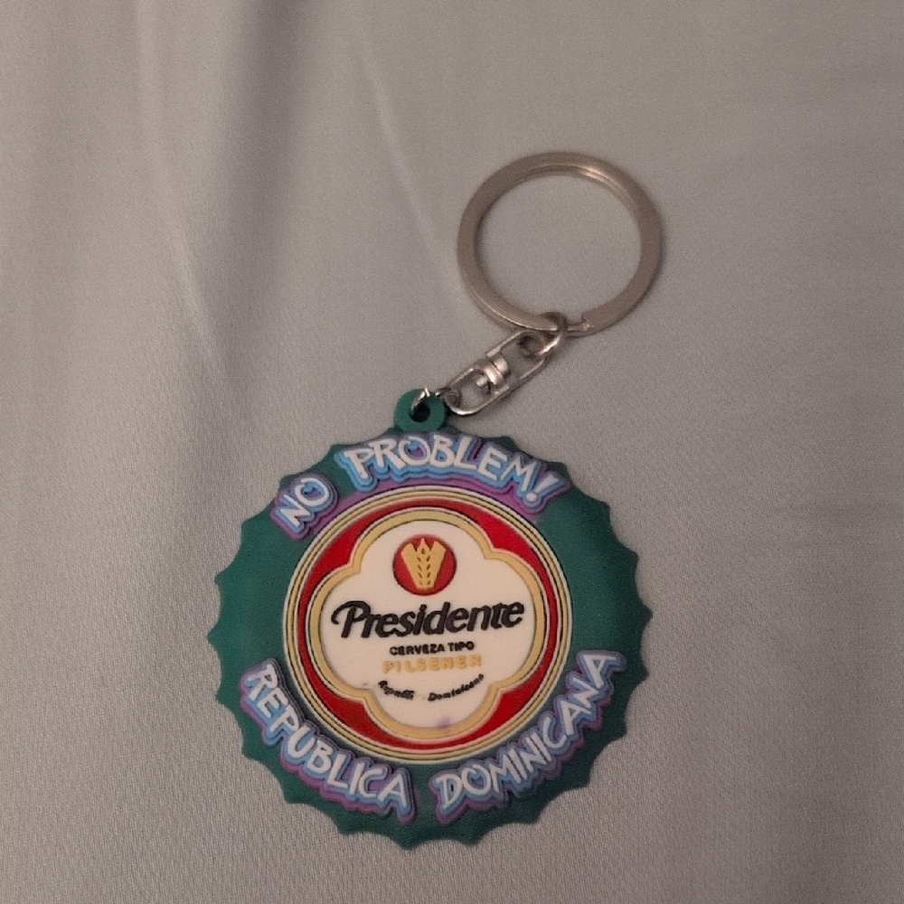 Presidente Bottle Cap Keychain